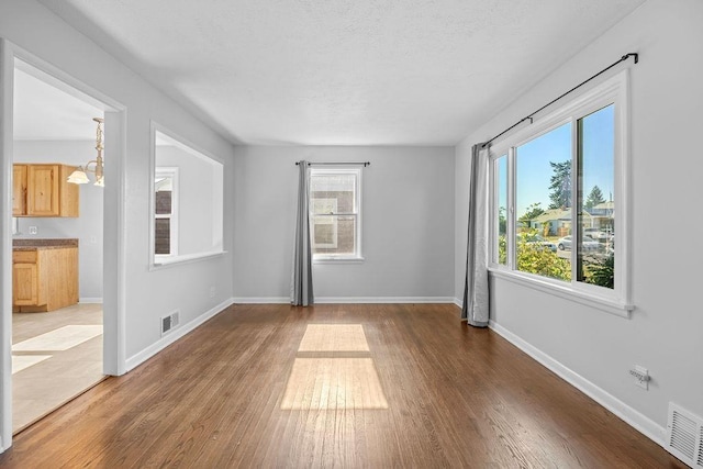 1224 E Courtland Ave, Spokane, WA 99207 - photo 3