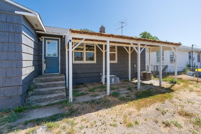 4615 N King Ct, Spokane, WA 99205 - rear view of property featuring a chimney