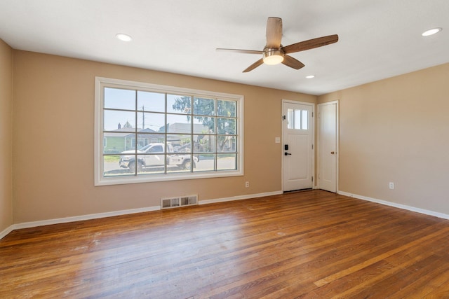 4615 N King Ct, Spokane, WA 99205 - entryway with wood finished floors, ceiling fan, and recessed lighting