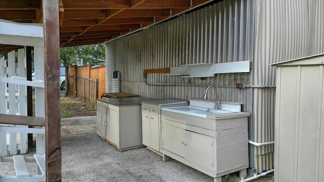 4028 N Post St, Spokane, WA 99205 - view of patio / terrace with a sink