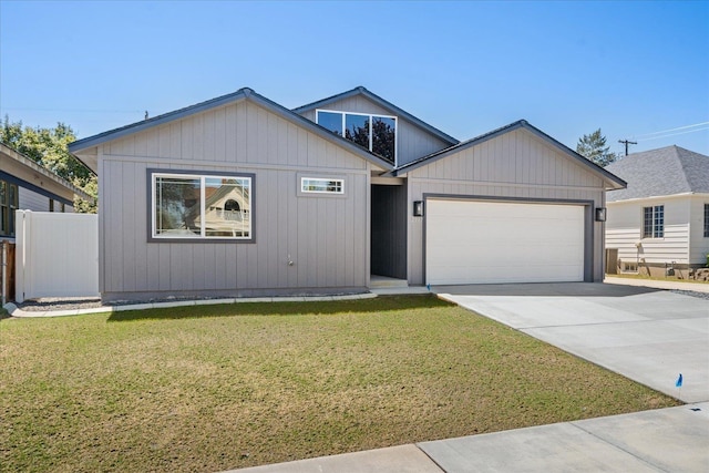 2912 E Wabash Ave, Spokane, WA 99217 - view of front facade featuring concrete driveway and a garage