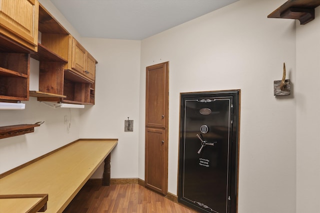 1604 N Rim View St, Spokane, WA 99224 - kitchen with open shelves and wood finished floors