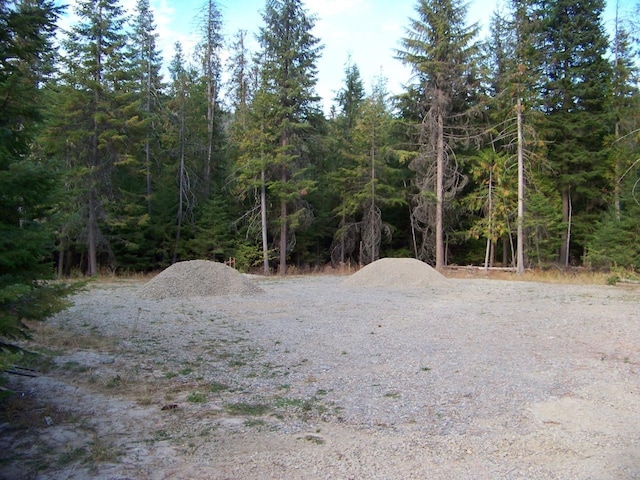 211 Otter Ln, Cusick, WA 99119