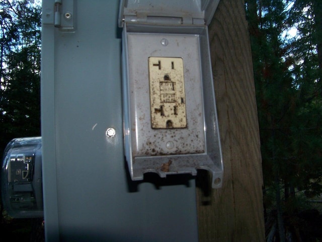 211 Otter Ln, Cusick, WA 99119
