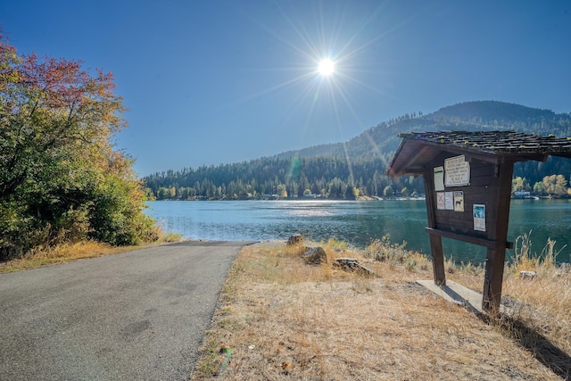 211 Otter Ln, Cusick, WA 99119