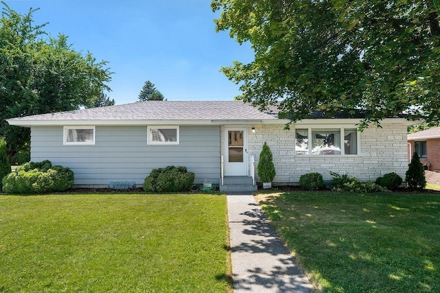 11622 E 24th Ave, Spokane Valley, WA 99206 - ranch-style home featuring a front lawn