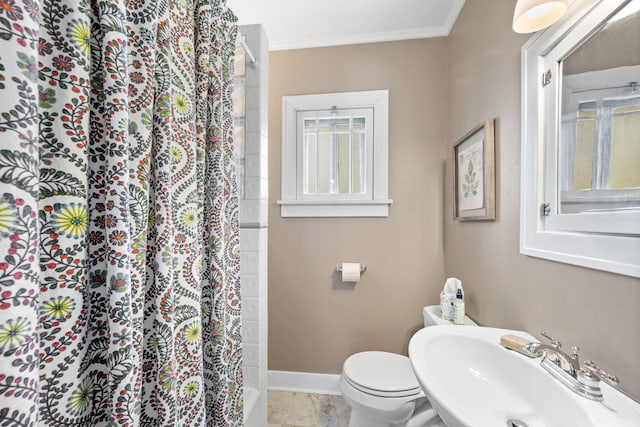 617 E 34th Ave, Spokane, WA 99203 - bathroom featuring a shower with shower curtain and crown molding