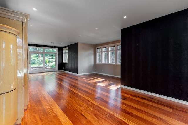 2010 E Pinecrest Rd, Spokane, WA 99203 - empty room with wood-type flooring, healthy amount of natural light, and recessed lighting