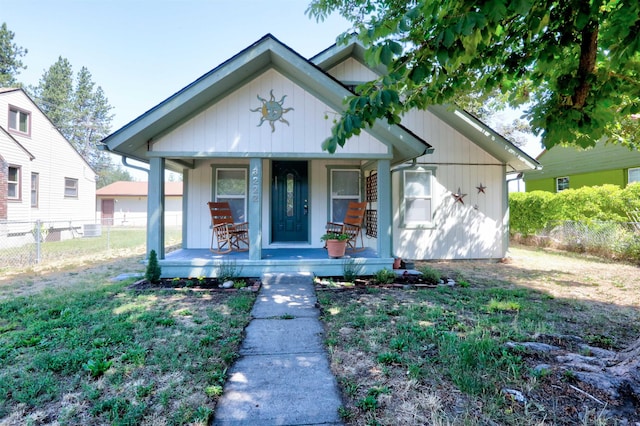 3222 W 4th Ave, Spokane, WA 99224 - bungalow-style home featuring a porch
