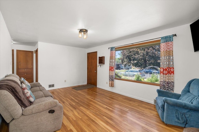 7616 E Baldwin Ave, Spokane, WA 99212 - living area with light wood-style flooring and baseboards