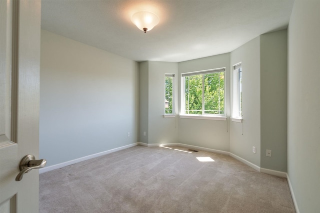 9617 N Northview Ln, Spokane, WA 99208 - unfurnished room featuring carpet flooring and baseboards