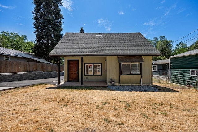 1937 W 15th Ave, Spokane, WA 99224 - view of front of property with roof with shingles and covered porch