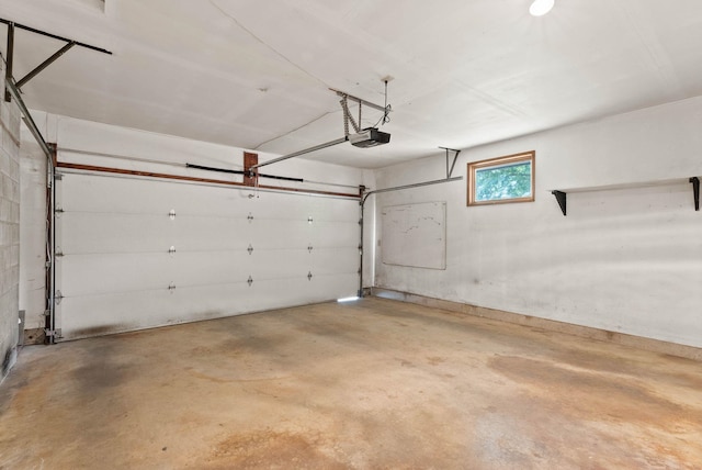 201 W Barnes Rd, Spokane, WA 99218 - view of garage