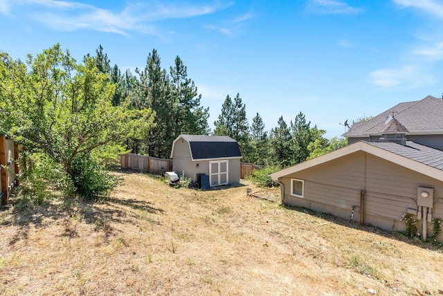 6204 E Custer Ln, Spokane, WA 99223 - view of yard with a storage unit