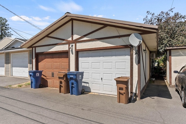 824-830 E N Ave, Spokane, WA 99207 - view of garage