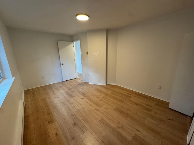824-830 E N Ave, Spokane, WA 99207 - spare room with light wood finished floors