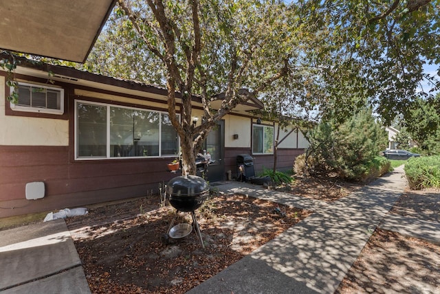 824-830 E N Ave, Spokane, WA 99207 - view of front facade featuring a wall unit AC