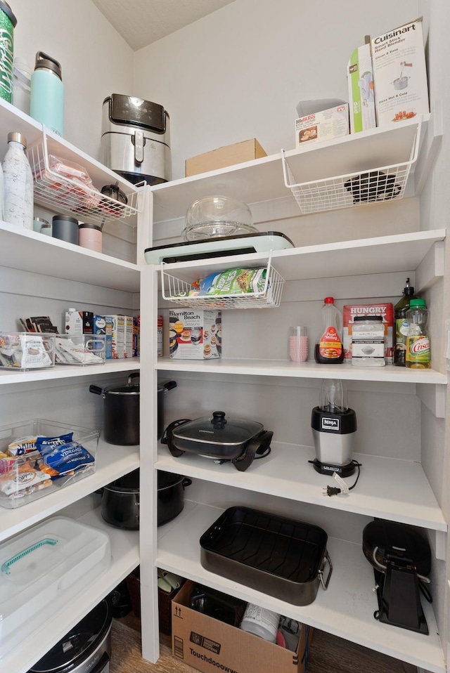 1115 S Mcmillan Rd, Spokane Valley, WA 99016 - view of pantry