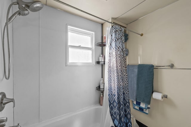 7225 E 11th Ave, Spokane, WA 99212 - full bathroom with shower / bath combination with curtain