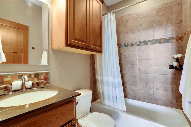 202 E Alexa Ct, Spokane, WA 99208 - full bath featuring shower / tub combo, vanity, and decorative backsplash