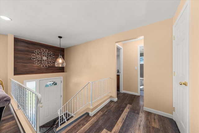 14020 S Sharp Ave, Spokane Valley, WA 99216 - foyer featuring wood finished floors and recessed lighting