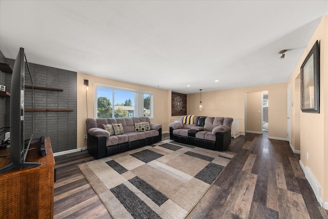 14020 S Sharp Ave, Spokane Valley, WA 99216 - living area with dark wood finished floors and recessed lighting