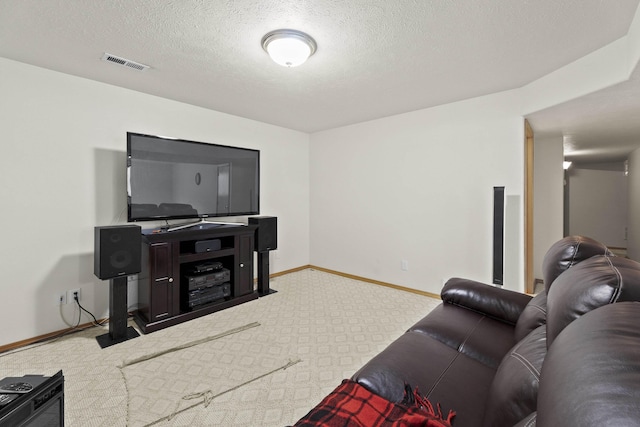 7905 W Seven Mile Rd, Nine Mile Falls, WA 99026 - living area featuring carpet floors and a textured ceiling