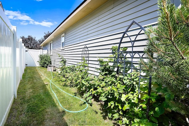 1636 E Vanetta Ln, Spokane, WA 99217 - view of side of home