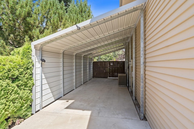 8603 E Columbia Park Dr, Spokane Valley, WA 99212 - view of vehicle parking