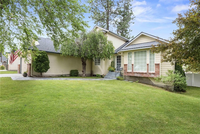 5706 W Excell Ave, Spokane, WA 99208 - view of front facade with a shingled roof