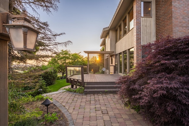 6624 S Ben Burr Rd, Spokane, WA 99223 - view of patio / terrace with a deck