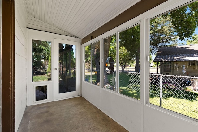 2815 N Bowman Rd, Spokane Valley, WA 99212 - unfurnished sunroom featuring lofted ceiling