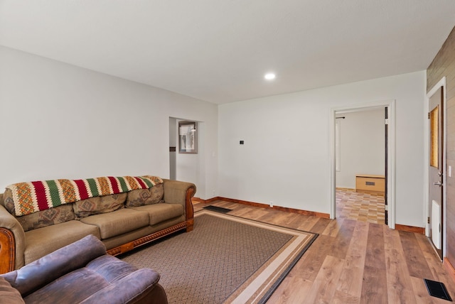 2815 N Bowman Rd, Spokane Valley, WA 99212 - living area featuring light wood-style flooring and recessed lighting