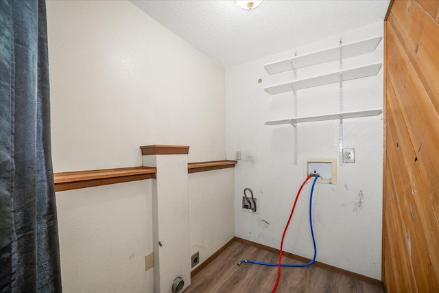 415 E Shiloh Hills Dr, Spokane, WA 99208 - washroom featuring hookup for a washing machine, wood finished floors, attic access, and a textured ceiling