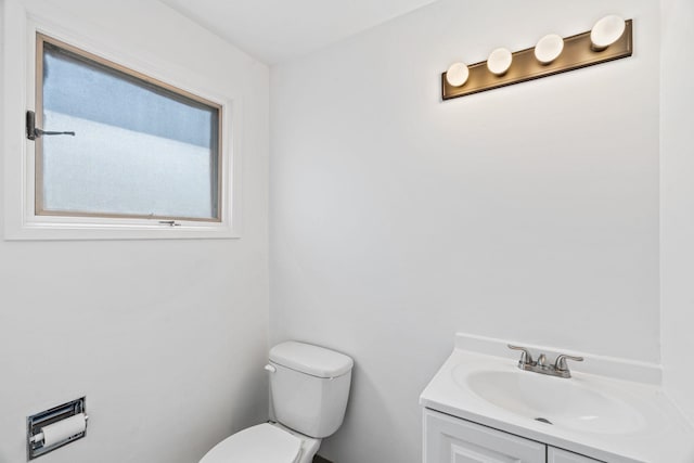 5504 N Post St, Spokane, WA 99205 - half bath featuring toilet and vanity