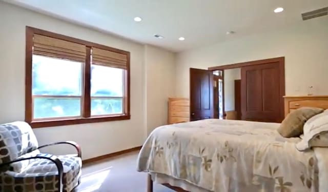 7814 S Ellis Rd, Spokane, WA 99223 - bedroom featuring recessed lighting