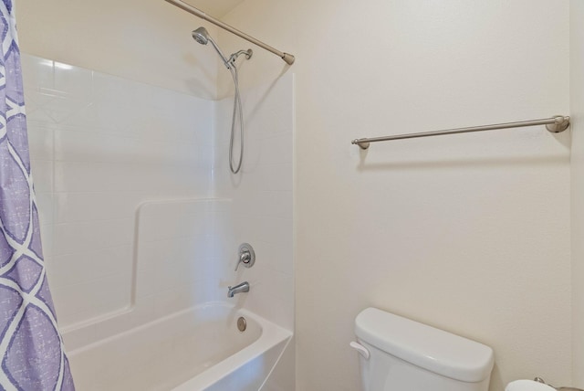 17309 E Baldwin Ave, Spokane Valley, WA 99016 - bathroom featuring shower / bathtub combination with curtain and toilet