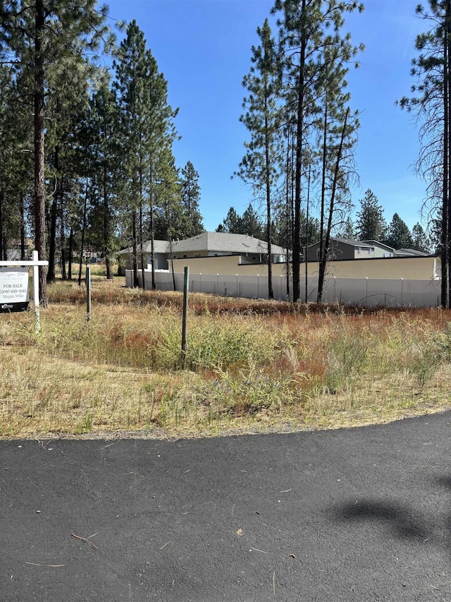 1518 E Center Rd, Spokane, WA 99208 - photo 5