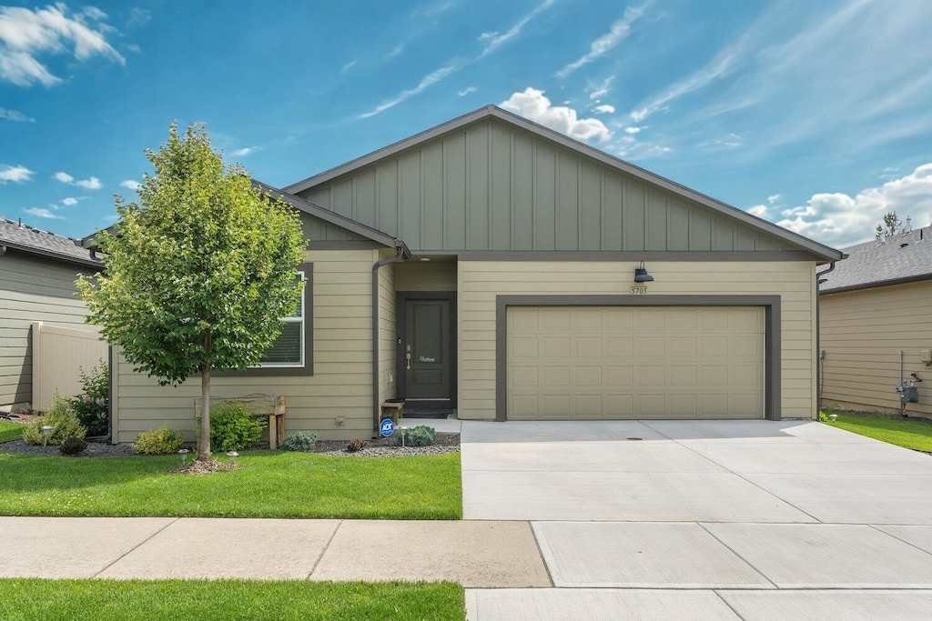 5705 W Youngstown Ln, Spokane, WA 99208 - photo 1