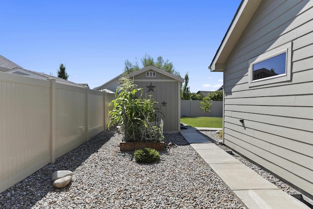 2373 N Colonial Rd, Liberty Lake, WA 99016 - fenced backyard with a storage shed