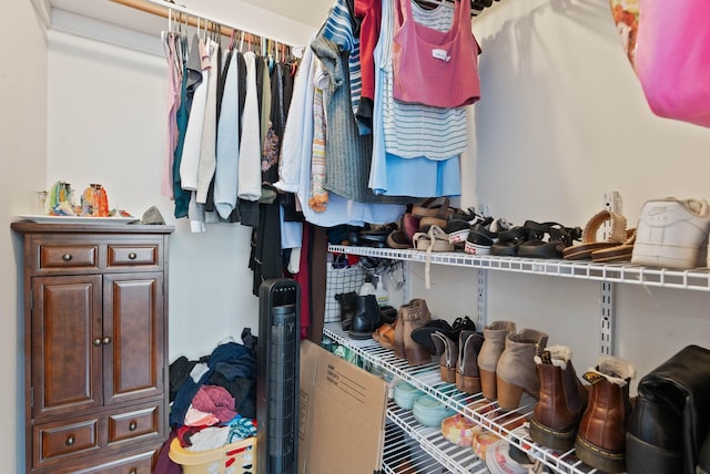 17813 N Lidgerwood St, Colbert, WA 99005 - view of walk in closet