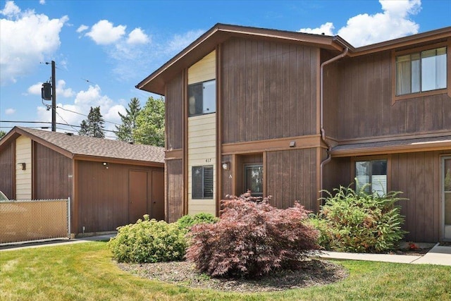 417 Clay St Unit A, Cheney, WA 99004 - view of front of property with a front lawn