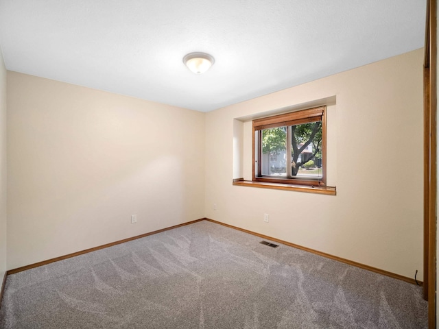 3808 S Alder Dr, Spokane, WA 99223 - carpeted empty room with baseboards