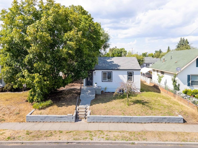 1227 E Providence Ave, Spokane, WA 99207 - bungalow featuring a shingled roof