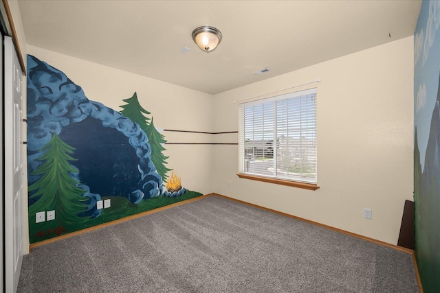 10002 W Richland Rd, Cheney, WA 99004 - carpeted empty room featuring baseboards