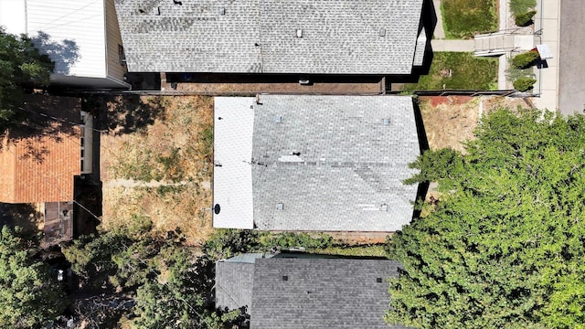 726 E Rockwell Ave, Spokane, WA 99207 - photo 28