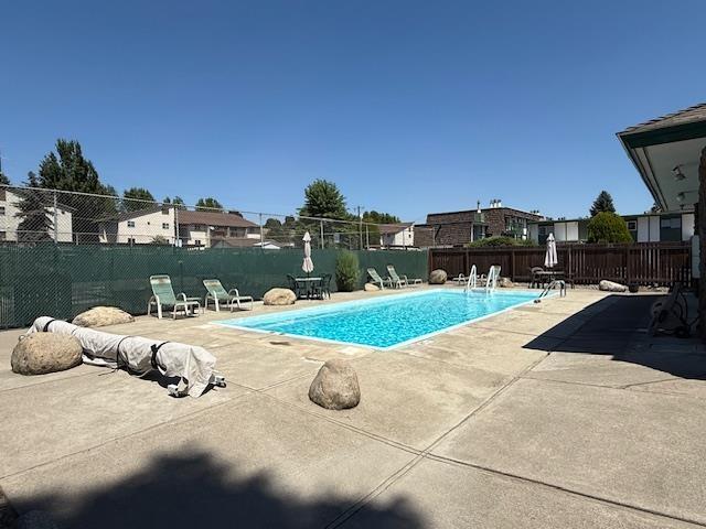 2121 E Upriver Dr Unit 16, Spokane, WA 99207 - photo 5