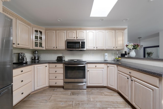 12101 S Troon Ln, Spokane, WA 99223 - photo 13