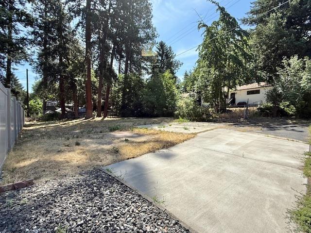 1417 S Conklin St, Spokane, WA 99223 - photo 12