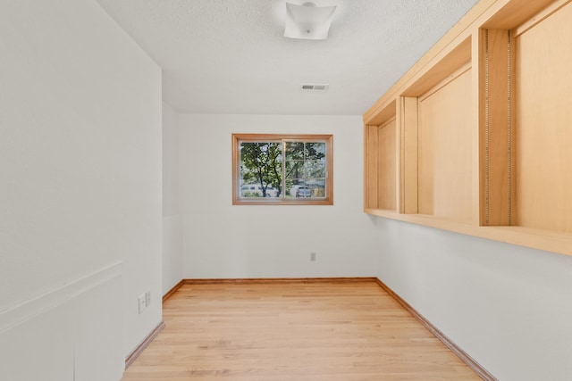 217 W Woodway Ave, Spokane, WA 99218 - photo 18